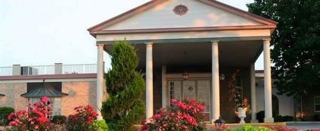 Hotel Carlisle & Embers Convention Center Εξωτερικό φωτογραφία