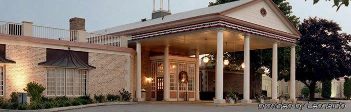Hotel Carlisle & Embers Convention Center Εξωτερικό φωτογραφία