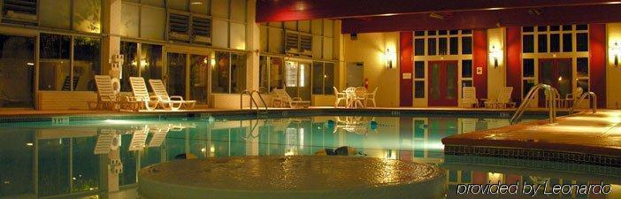 Hotel Carlisle & Embers Convention Center Εξωτερικό φωτογραφία
